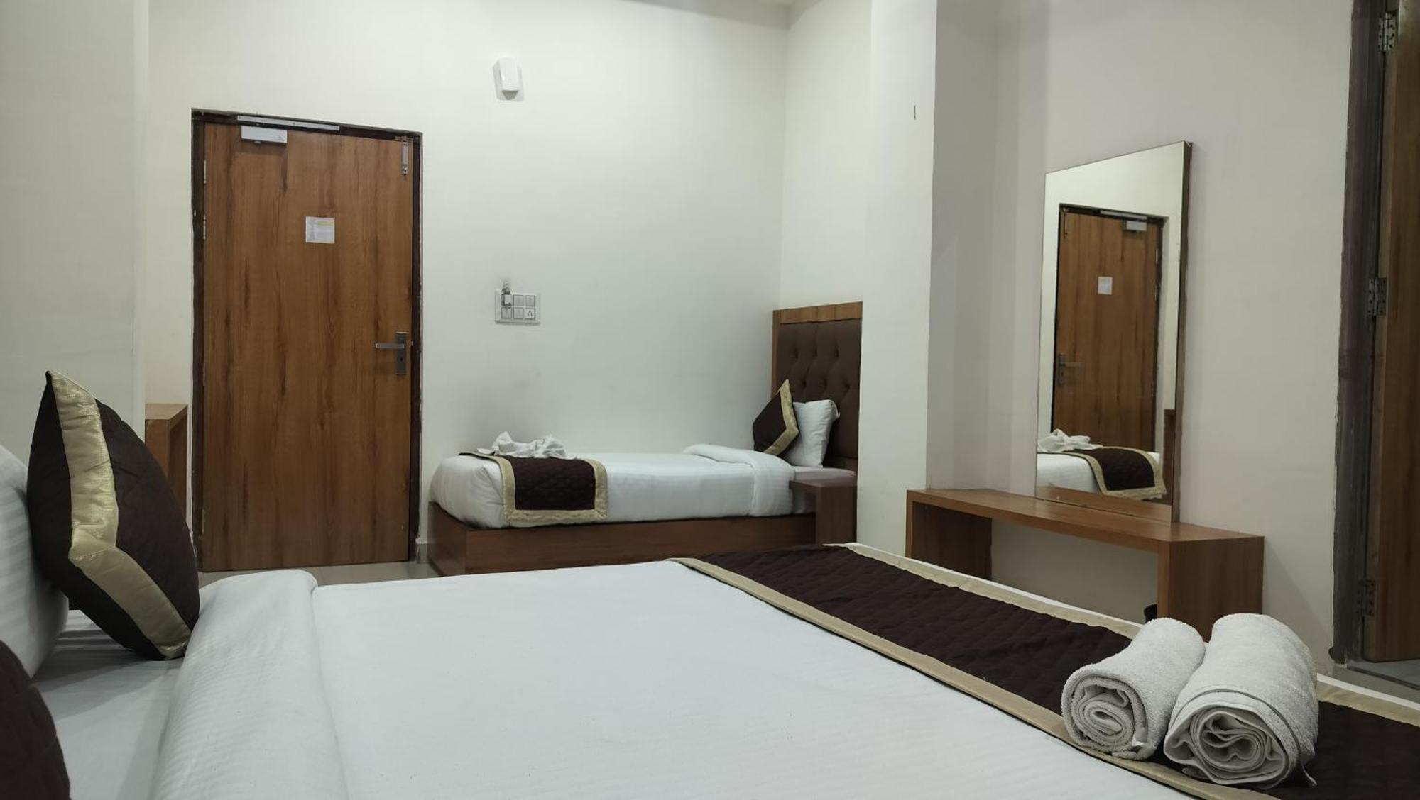 Hotel Binwa View Baijnath Exterior photo